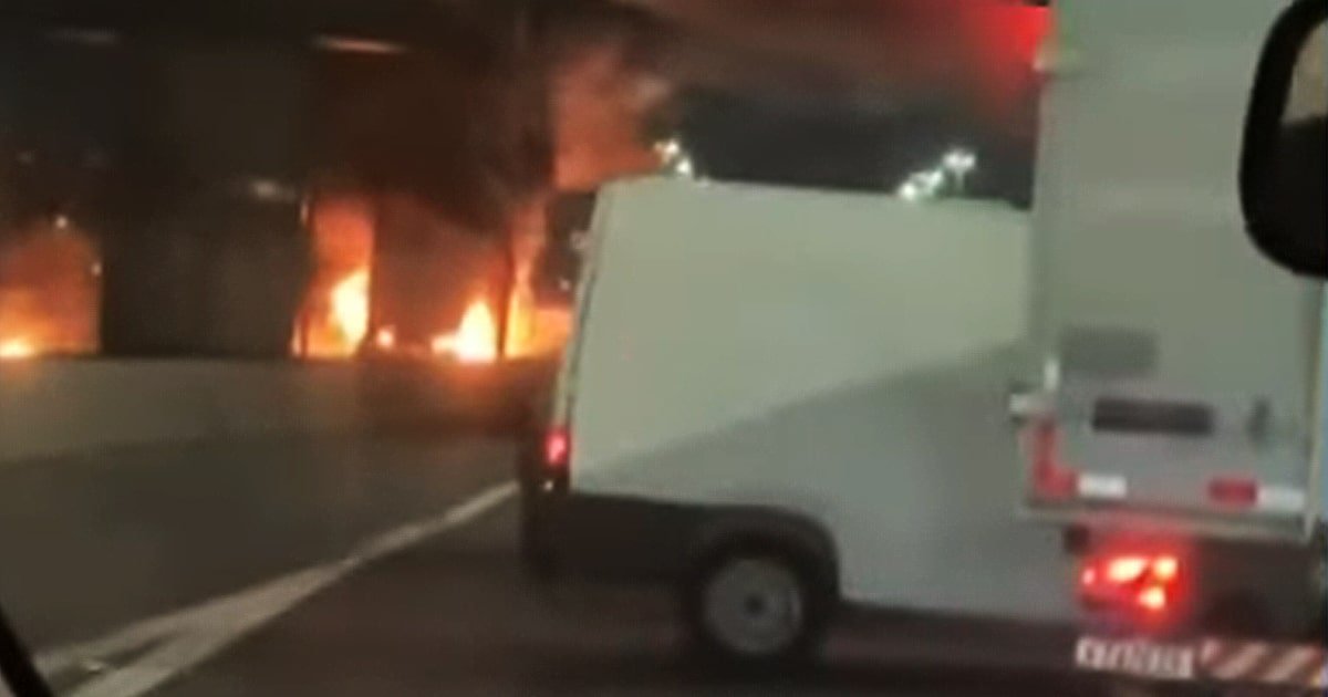 Acidente causa congestionamento na Marginal Tietê na manhã desta segunda-feira