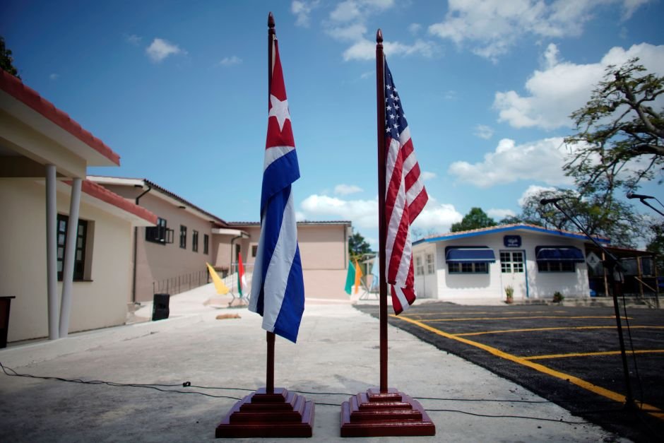 Cuba pede que EUA aliviem sanções que estrangulam economia da ilha