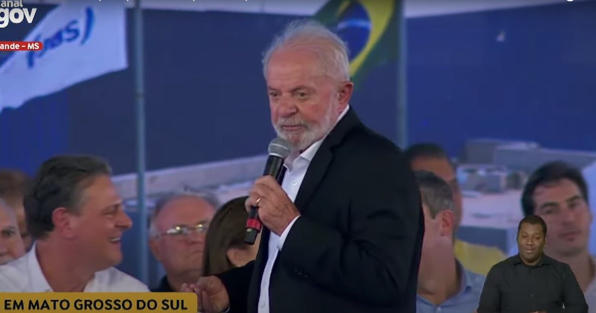 ‘Só por teimosia, Padilha vai ficar muito tempo no ministério’, diz Lula em reação a ataques de Lira