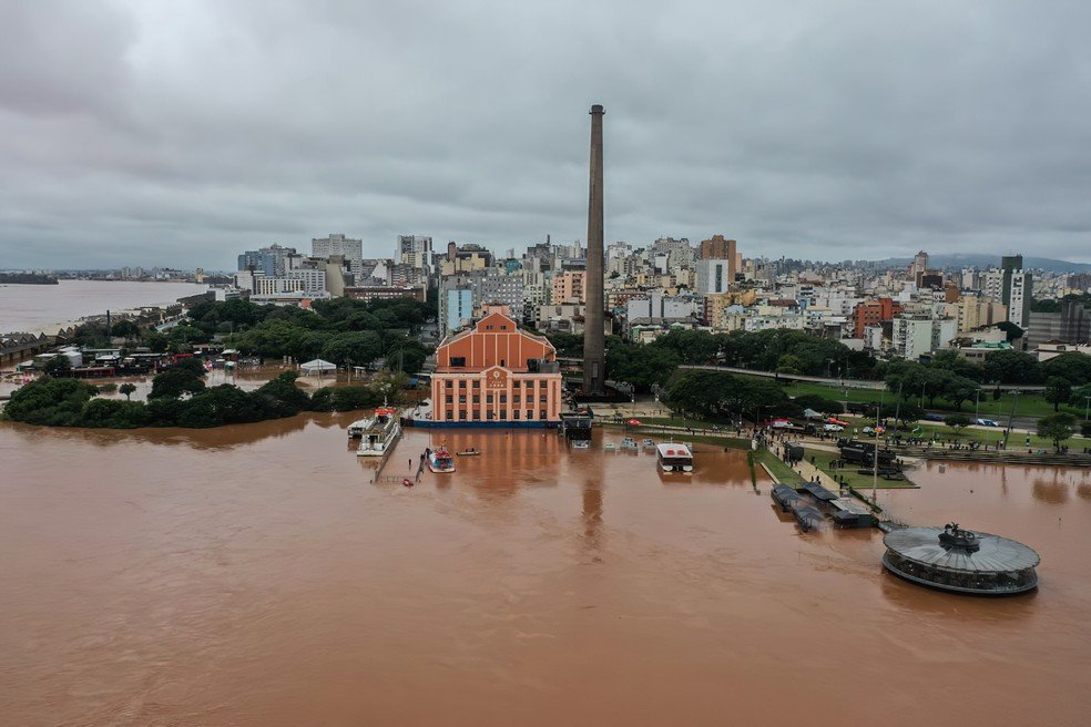 Nível do Guaíba recua 12 centímetros em 24 horas para 4,43 metros neste domingo | Brasil