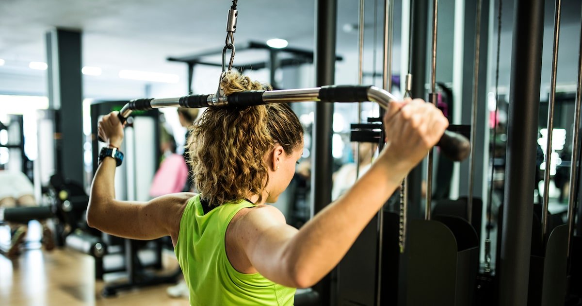 Apenas uma sessão de musculação já tem efeito na dor nas costas, mostra estudo da USP