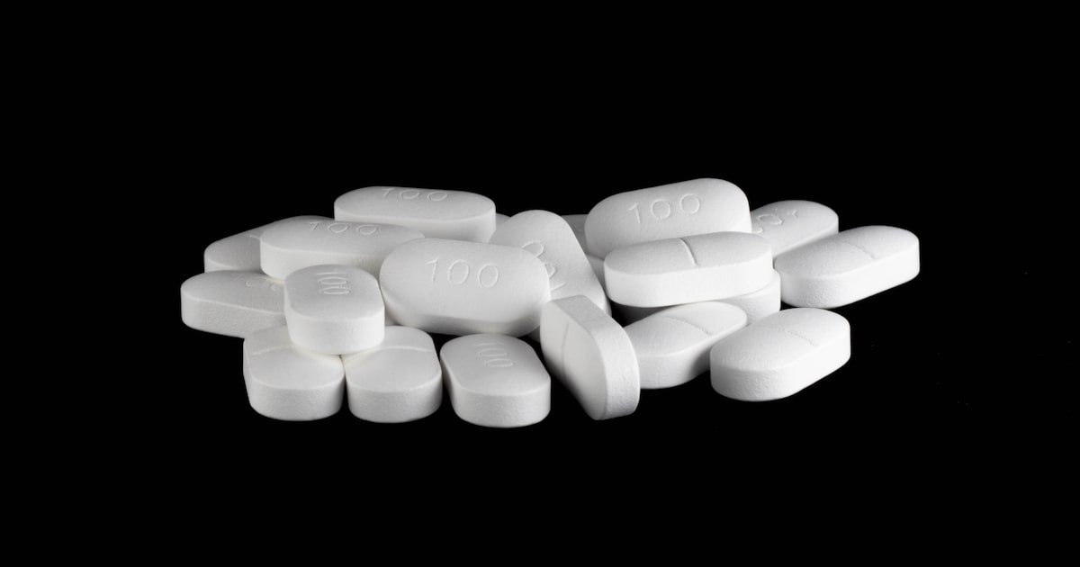 Sertralina: o que é, para que serve e quais os cuidados ao tomar o medicamento?