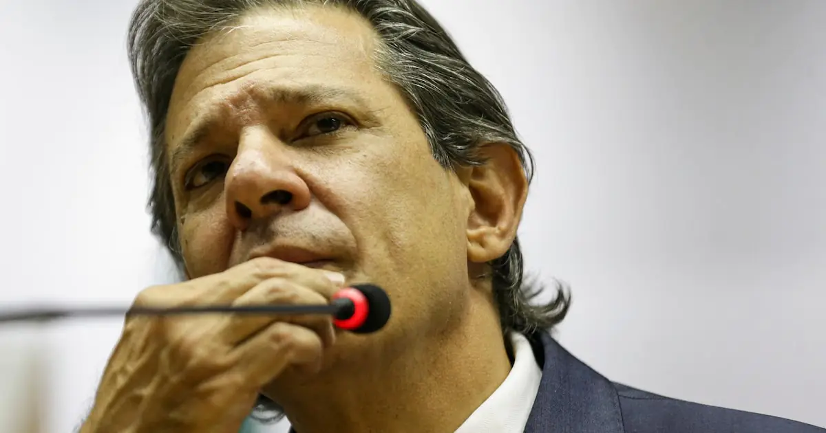 A economia, grande trunfo do governo Lula em 2023, parou e começa a recuar